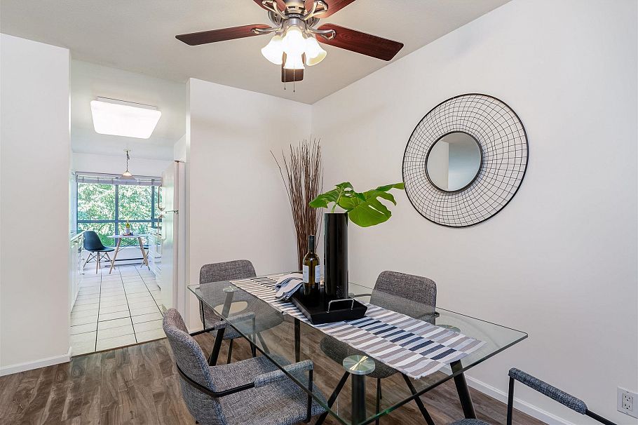 PH12 223 Mountain Highway North Vancouver, BC - 13