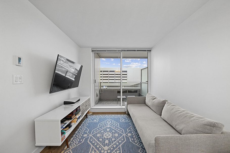 811 489 Interurban Way Vancouver, BC - 8