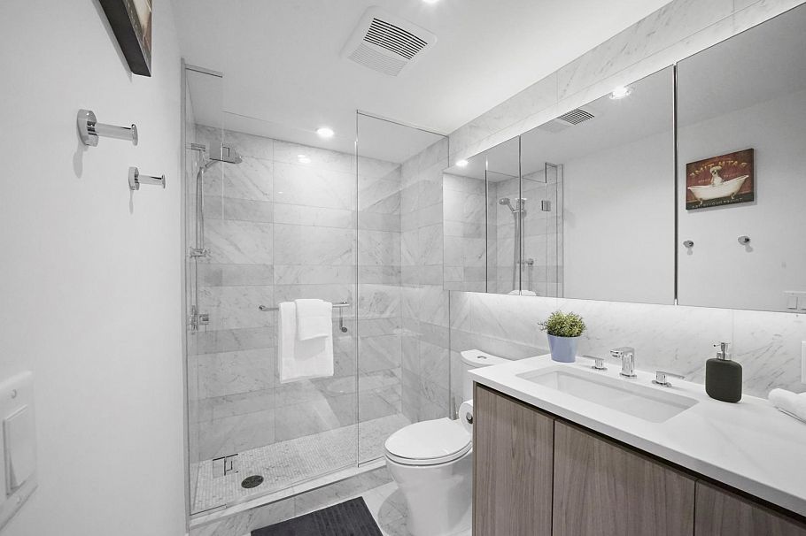 1884 87 Nelson Street Vancouver, BC - 17