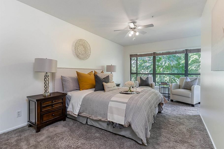 PH12 223 Mountain Highway North Vancouver, BC - 22