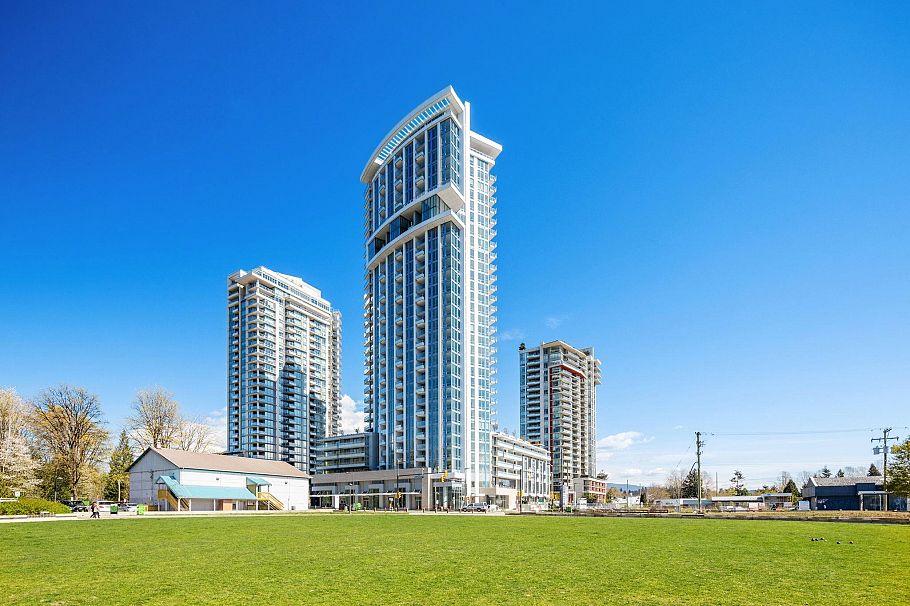 805 1500 Fern Street North Vancouver, BC - 1