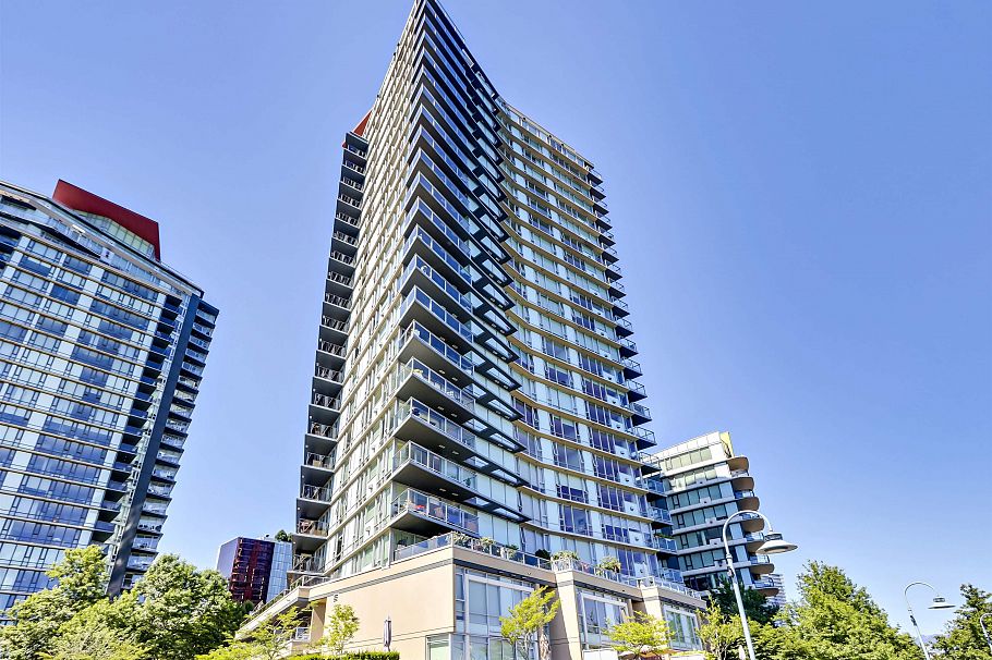 303 8 Smithe Mews Vancouver, BC - 25