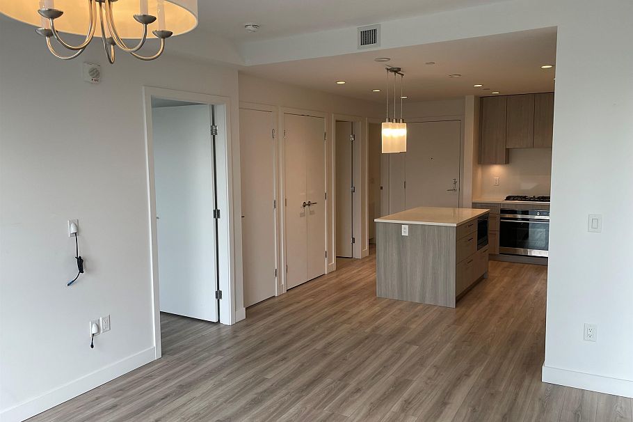 308 707 E 3rd Street North Vancouver, BC - 7