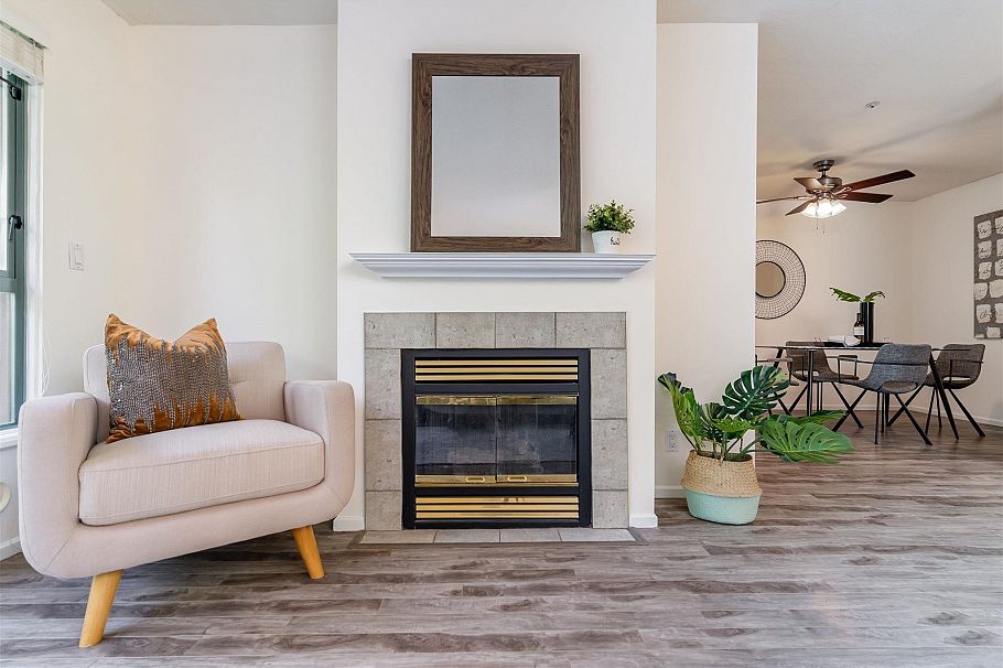 PH12 223 Mountain Highway North Vancouver, BC - 7