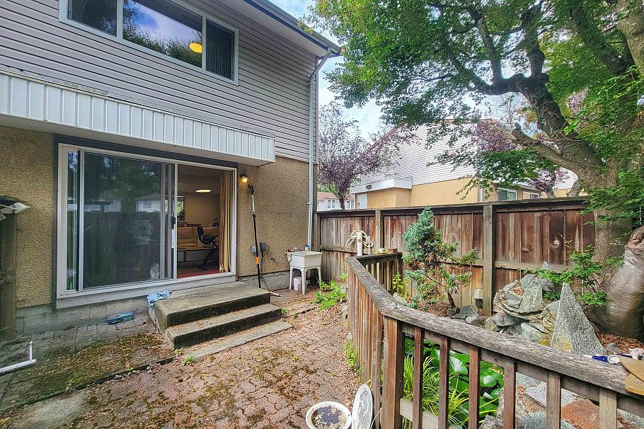 6878 Arlington Street Vancouver, BC - 17