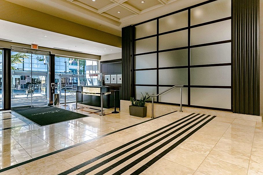 1311 610 Granville Street Vancouver, BC - 3