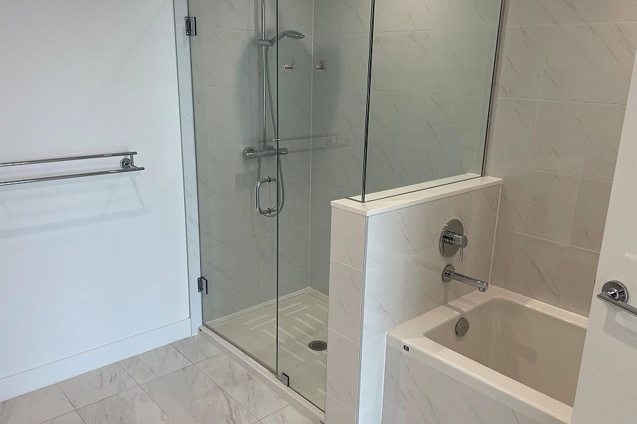 308 707 E 3rd Street North Vancouver, BC - 15