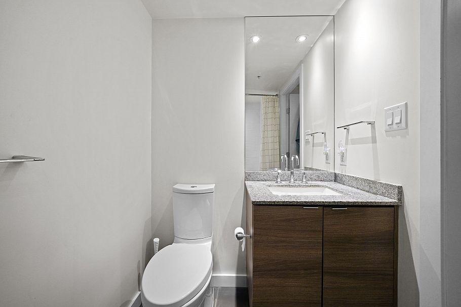 811 489 Interurban Way Vancouver, BC - 19