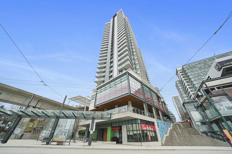 811 489 Interurban Way Vancouver, BC - 1
