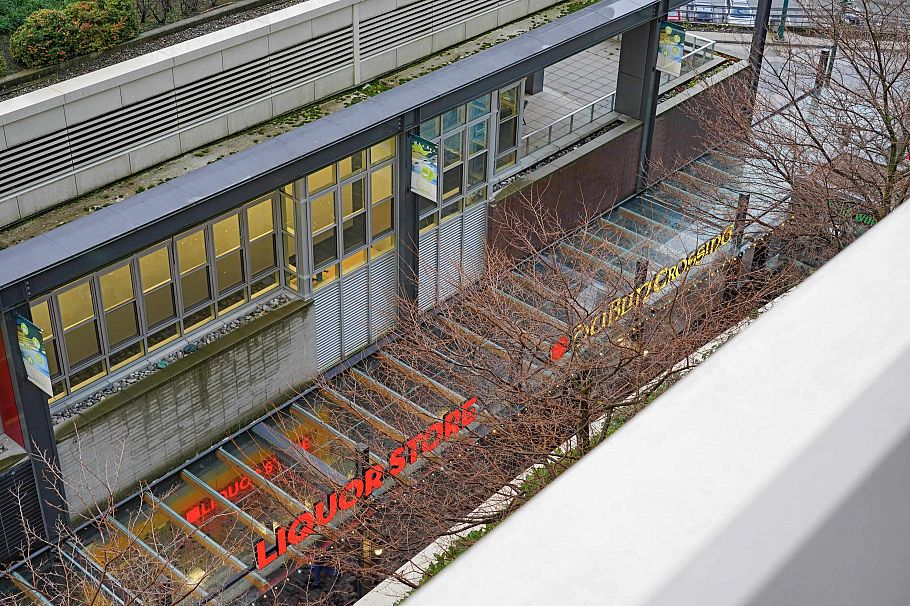 811 489 Interurban Way Vancouver, BC - 31