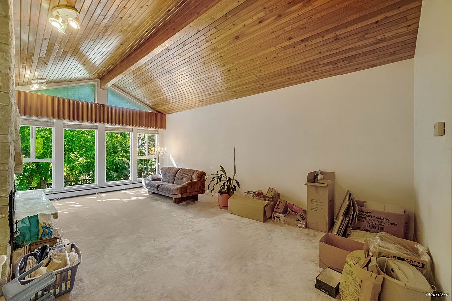 7791 Sparbrook Crescent Vancouver, BC - 2