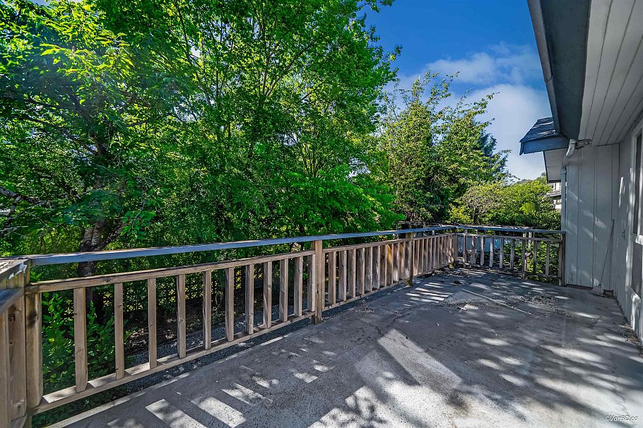 7791 Sparbrook Crescent Vancouver, BC - 14