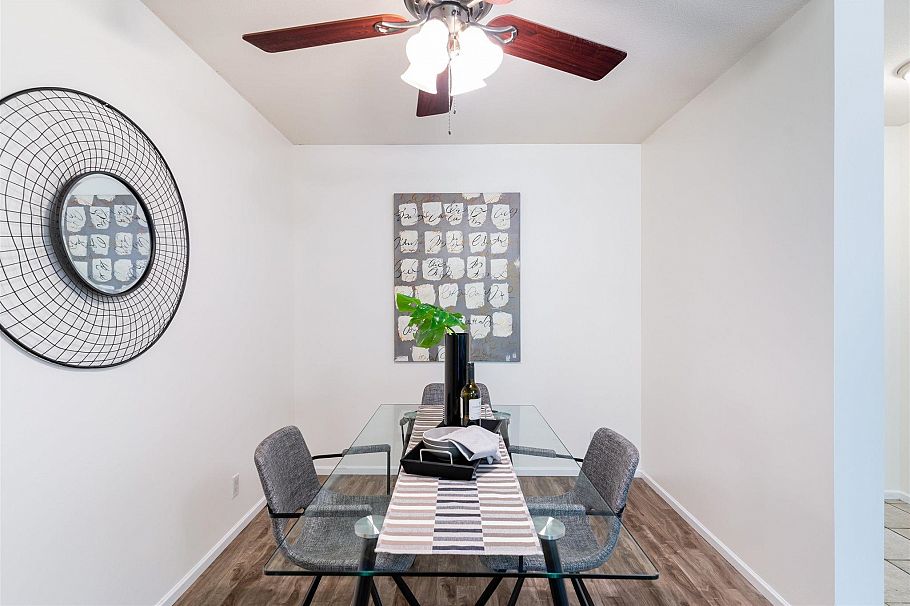 PH12 223 Mountain Highway North Vancouver, BC - 9