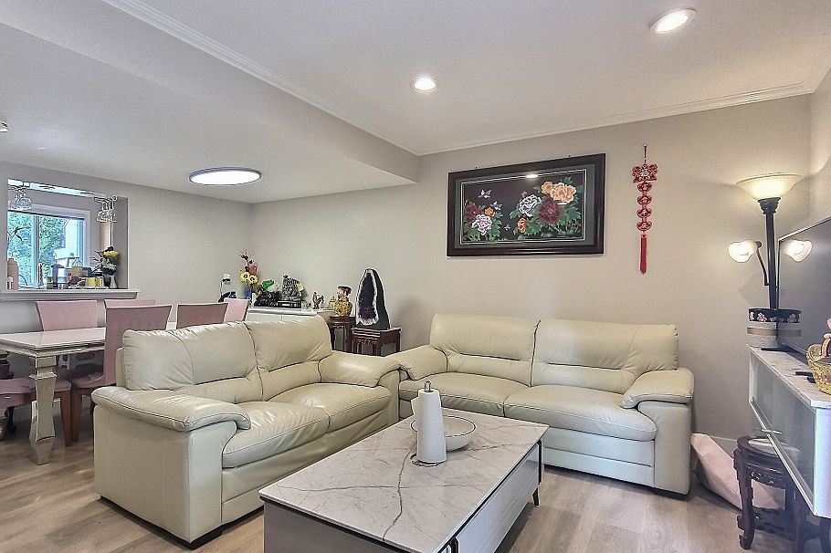 6878 Arlington Street Vancouver, BC - 5