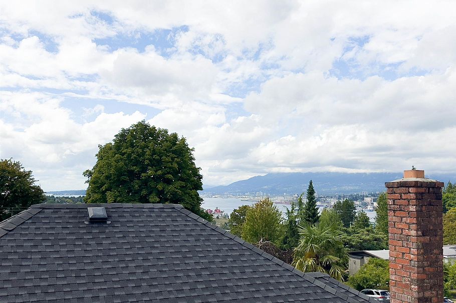 3630 Cambridge Street Vancouver, BC - 34