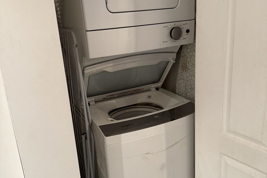 305 888 Pacific Avenue Vancouver, BC - 7