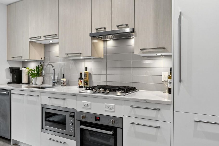 124 2035 Glenaire Drive North Vancouver, BC - 11