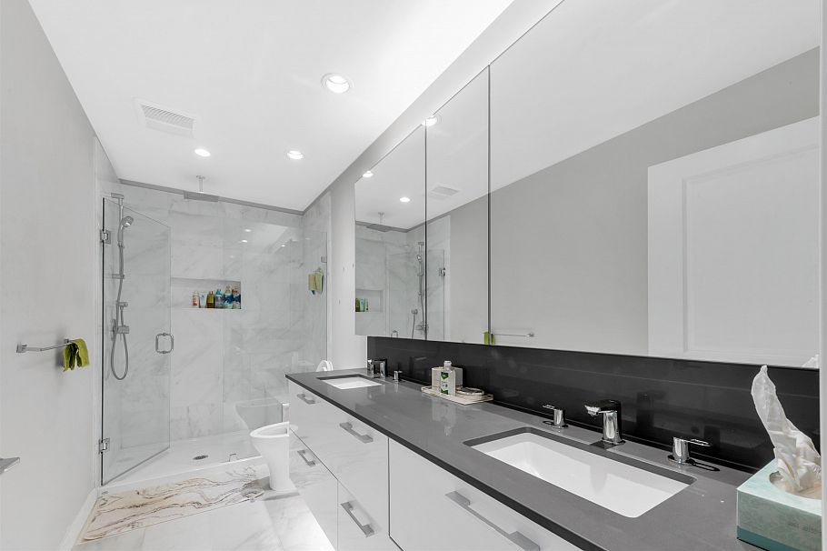 305 3487 Binning Road Vancouver, BC - 15