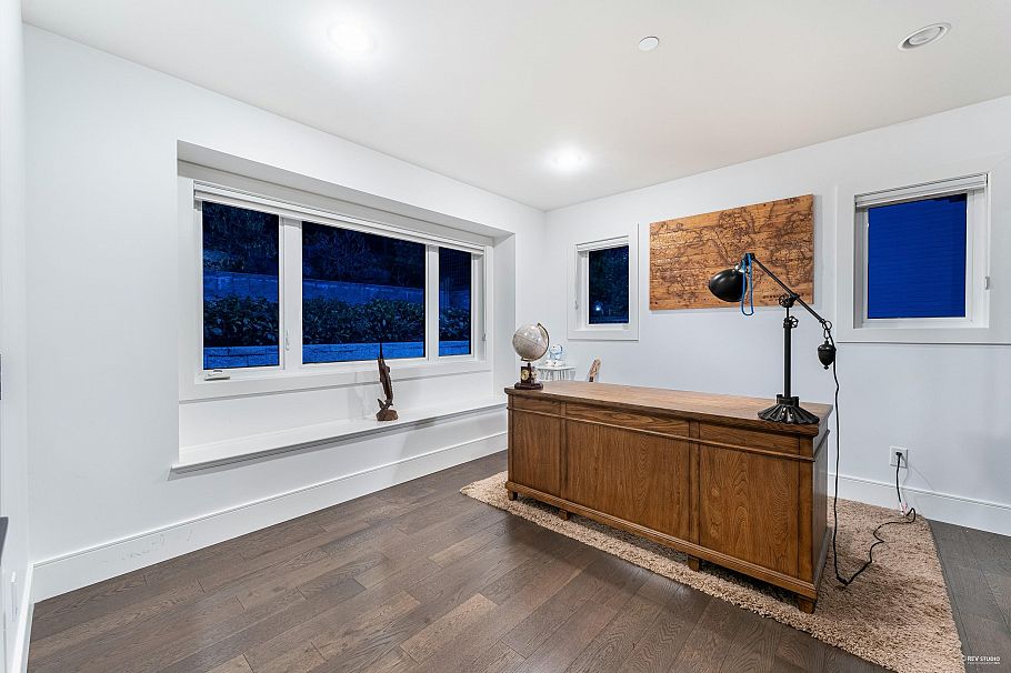 4061 St. Pauls Avenue North Vancouver, BC - 15