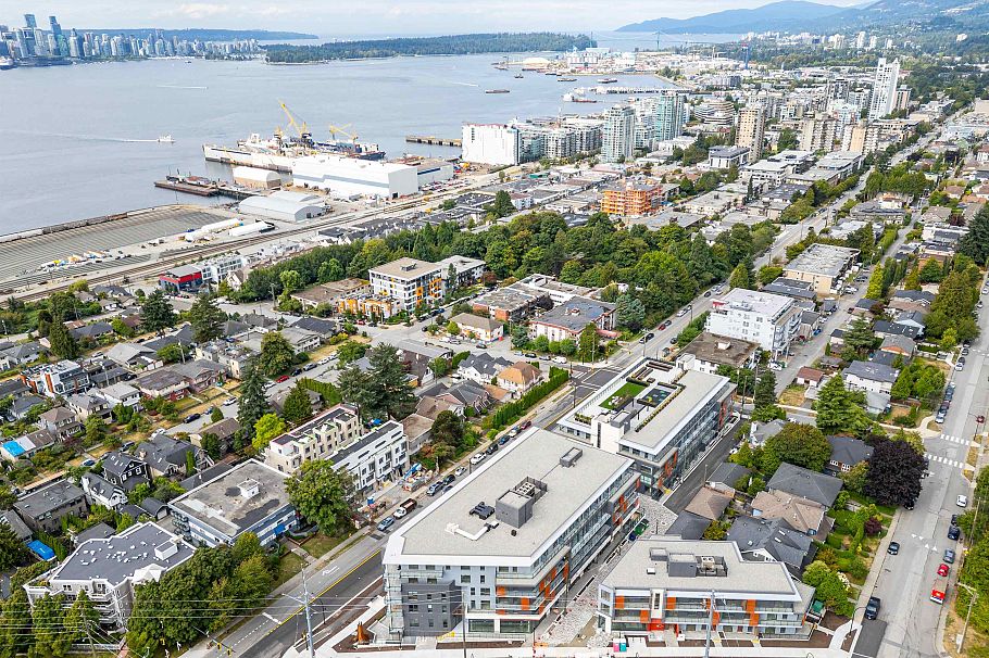 359 422 E 3rd Street North Vancouver, BC - 26