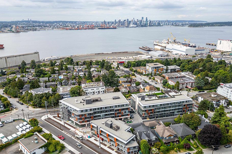 359 422 E 3rd Street North Vancouver, BC - 25