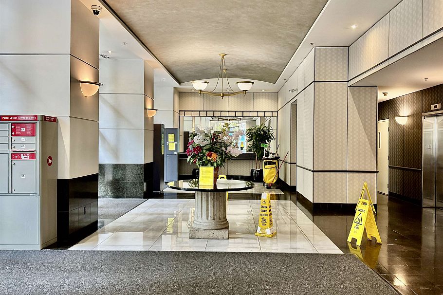 2609 438 Seymour Street Vancouver, BC - 2