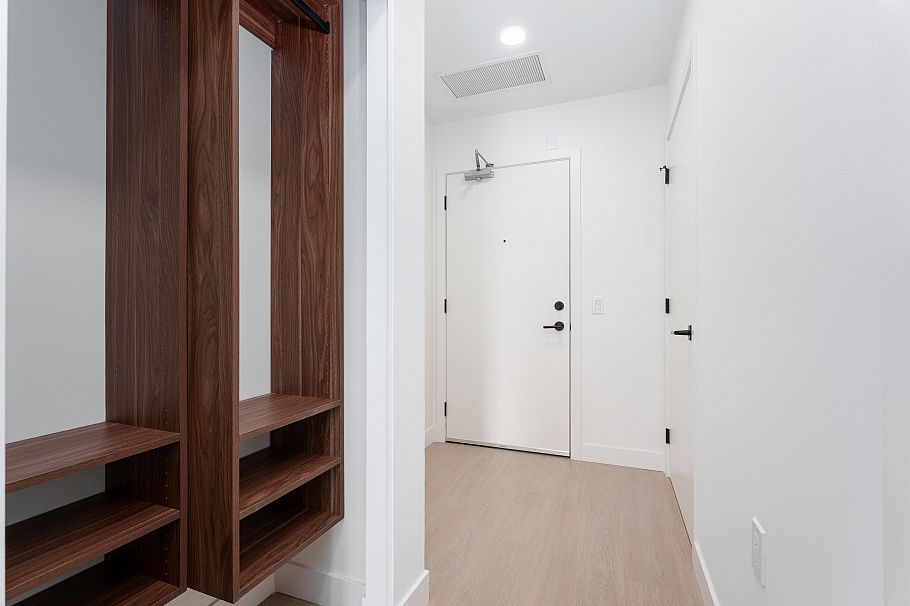 359 422 E 3rd Street North Vancouver, BC - 15