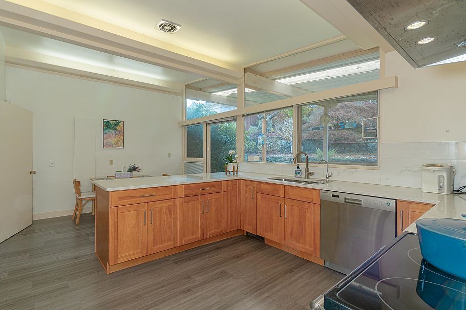 4807 Paton Street Vancouver, BC - 13