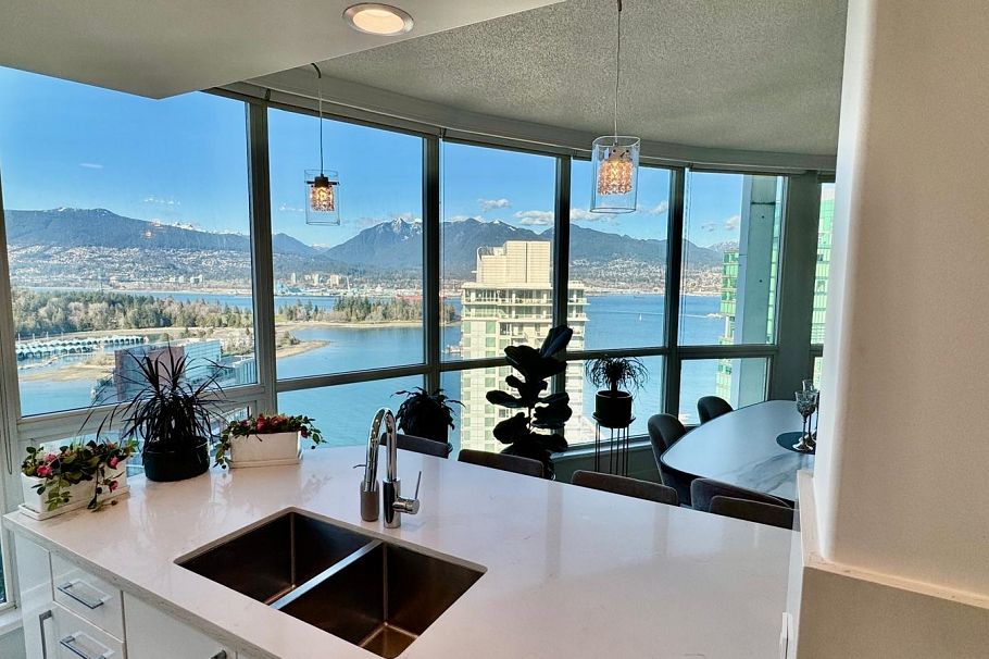 3306 1111 W Pender Street Vancouver, BC - 3