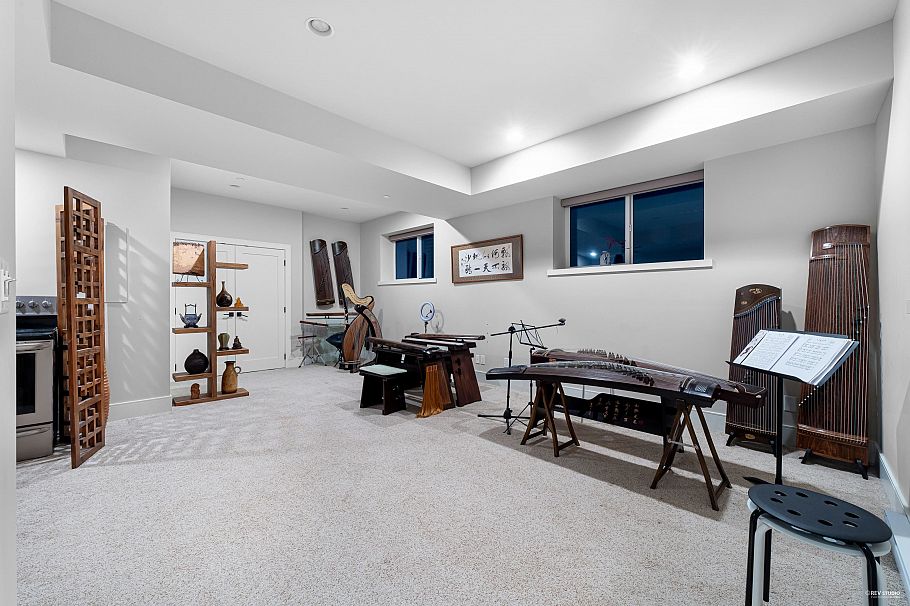 4061 St. Pauls Avenue North Vancouver, BC - 33