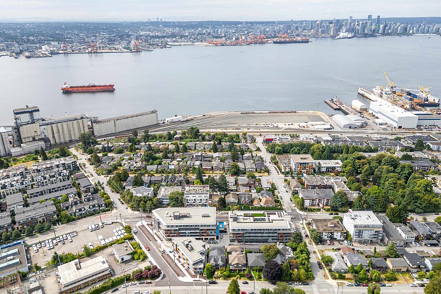 359 422 E 3rd Street North Vancouver, BC - 27