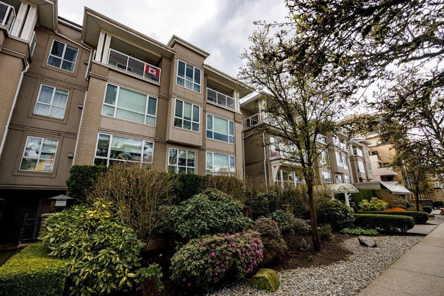 410 155 E 3rd Street North Vancouver, BC - 1