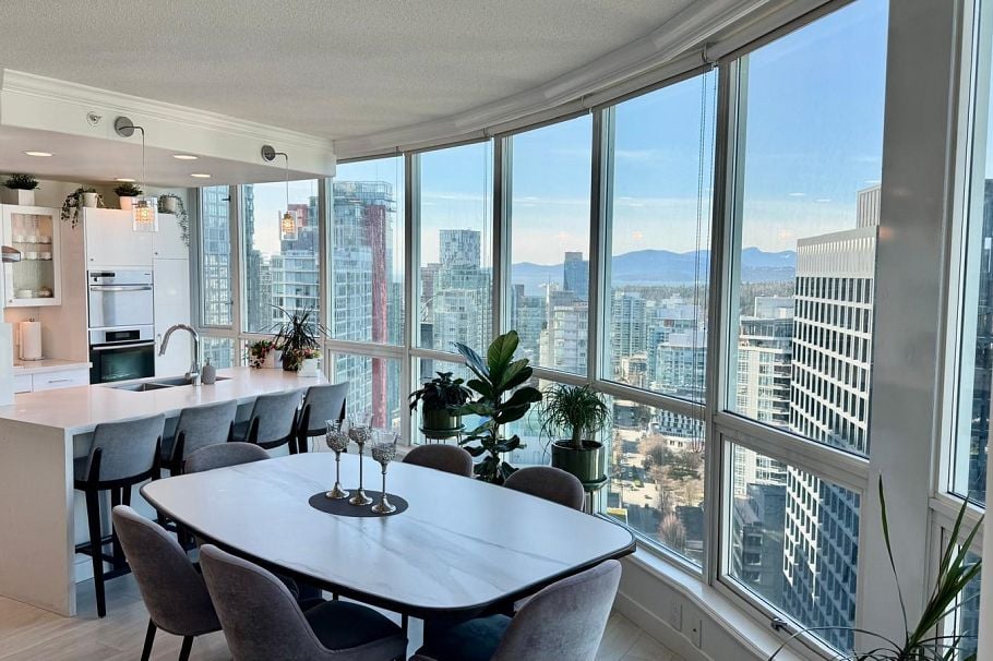 3306 1111 W Pender Street Vancouver, BC - 4