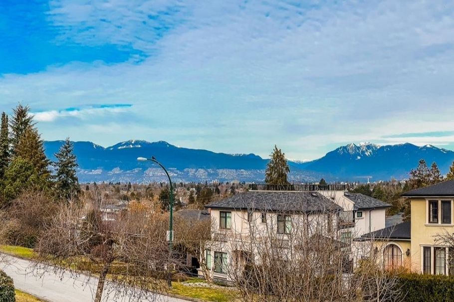 4807 Paton Street Vancouver, BC - 3