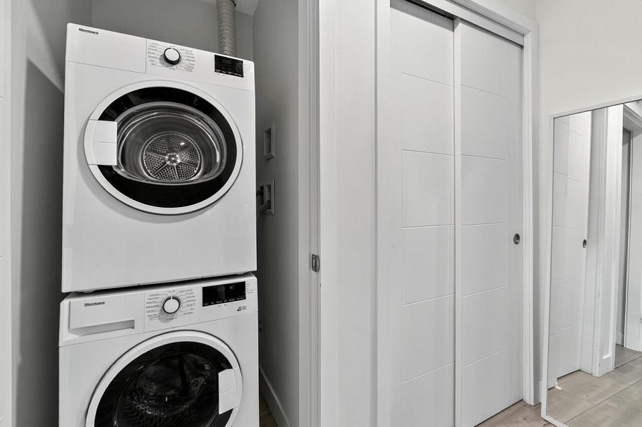 124 2035 Glenaire Drive North Vancouver, BC - 18