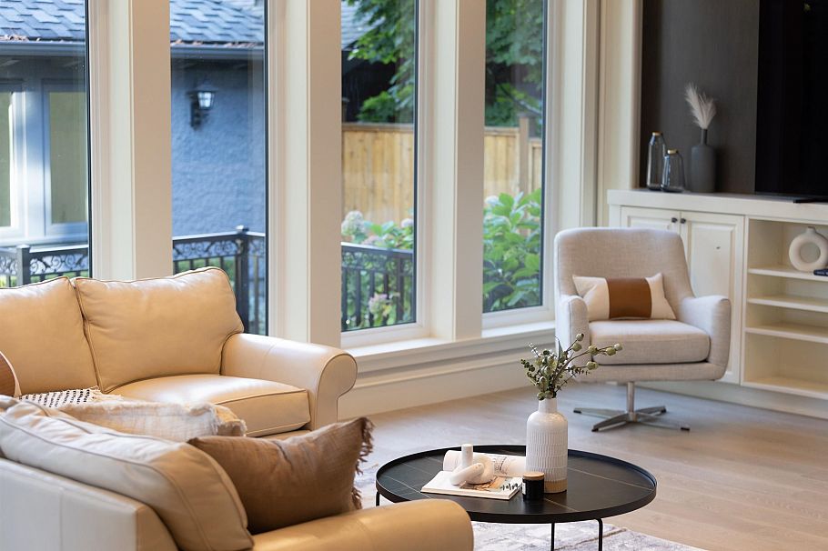 3981 W 35th Avenue Vancouver, BC - 5