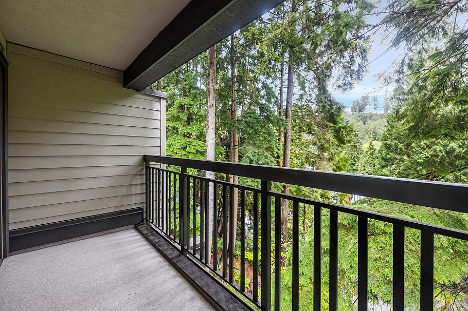 1135 Heritage Boulevard North Vancouver, BC - 14