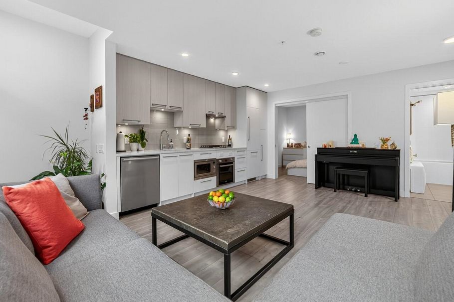 124 2035 Glenaire Drive North Vancouver, BC - 9