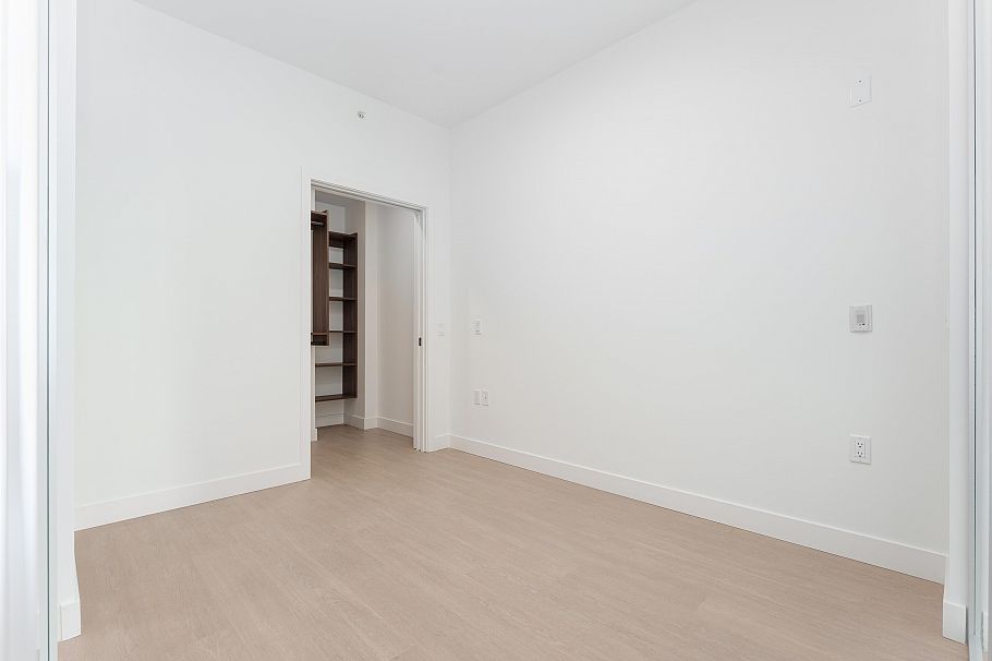 359 422 E 3rd Street North Vancouver, BC - 7