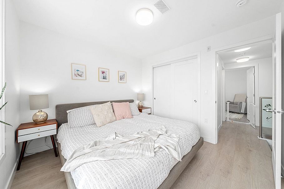 35 720 E 3rd Street North Vancouver, BC - 20