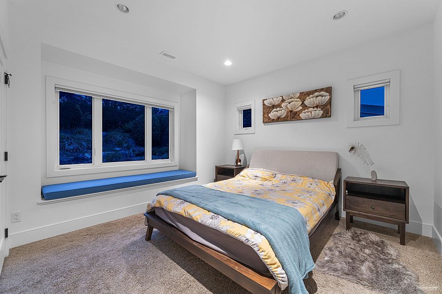 4061 St. Pauls Avenue North Vancouver, BC - 22