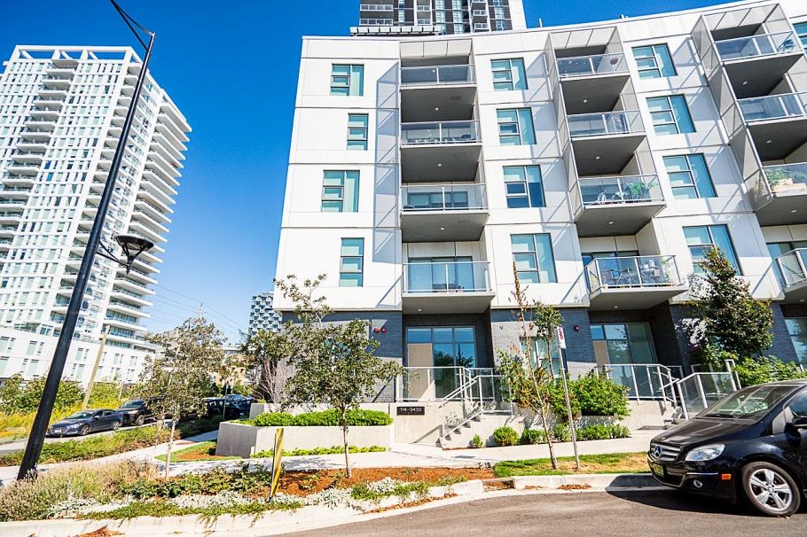 114 3430 E Kent Avenue South Vancouver, BC - 1