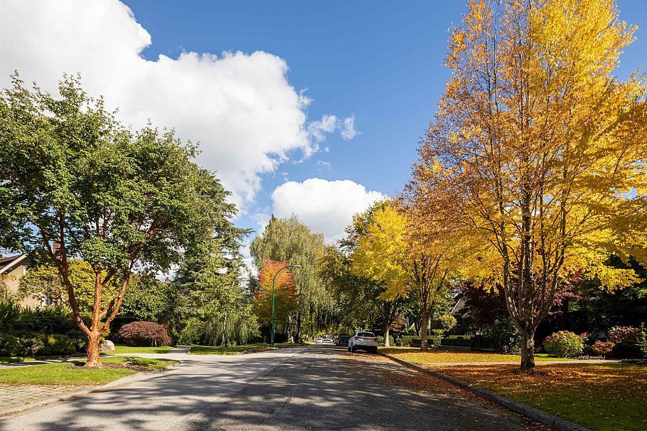 3981 W 35th Avenue Vancouver, BC - 28