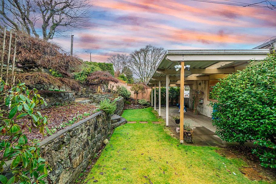 4807 Paton Street Vancouver, BC - 31