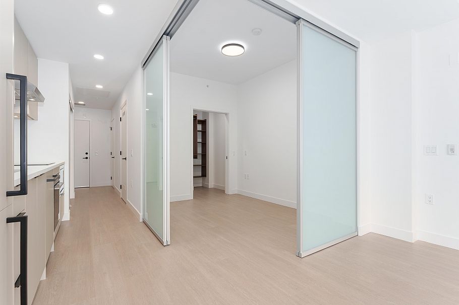 359 422 E 3rd Street North Vancouver, BC - 9