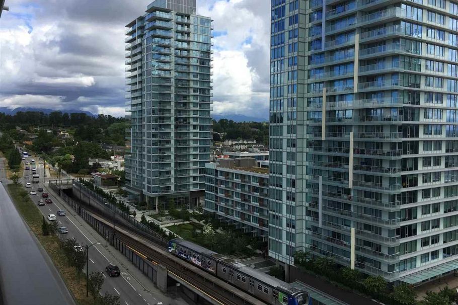 2006 8189 Cambie Street Vancouver, BC - 2