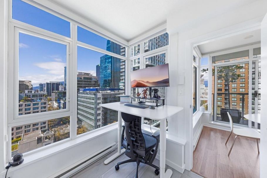 1502 480 Robson Street Vancouver, BC - 8