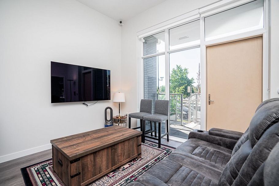 114 3430 E Kent Avenue South Vancouver, BC - 9