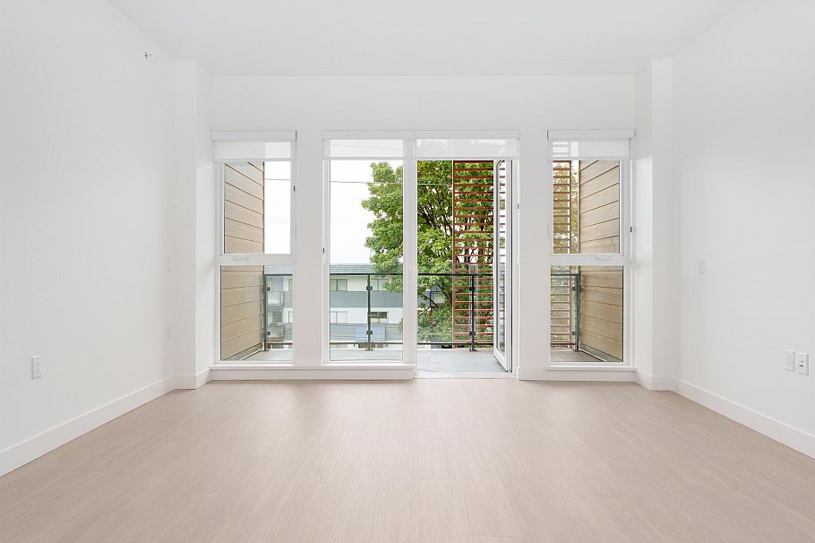 359 422 E 3rd Street North Vancouver, BC - 20