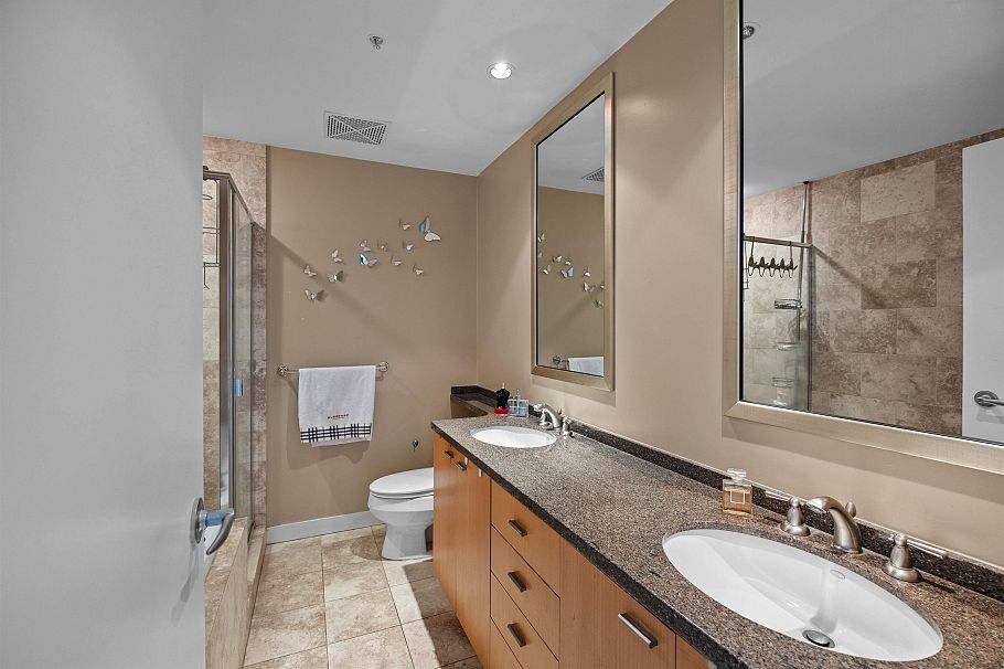 4201 1408 Strathmore Mews Vancouver, BC - 22